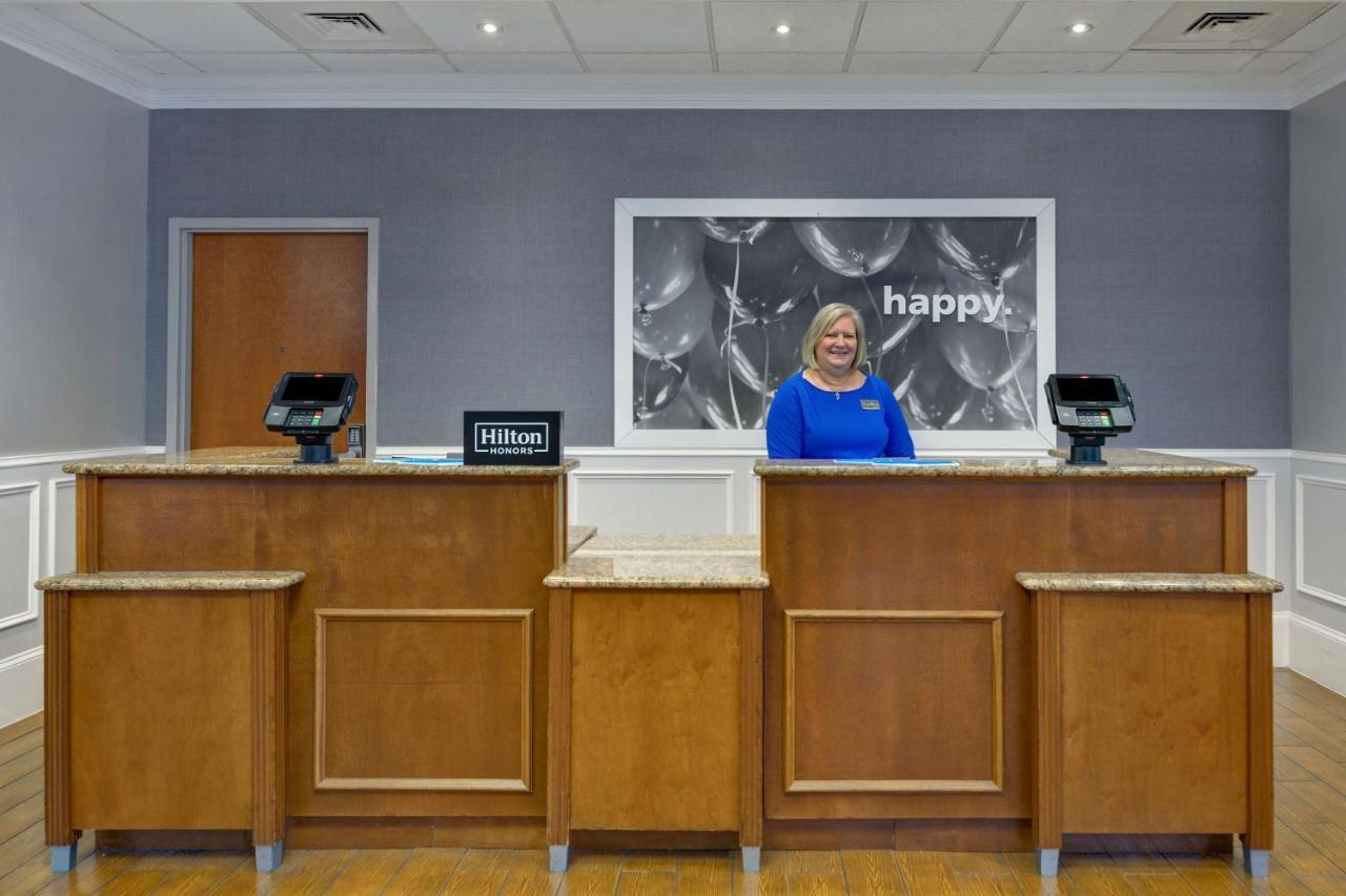 Hampton Inn & Suites Birmingham-Hoover-Galleria Екстериор снимка